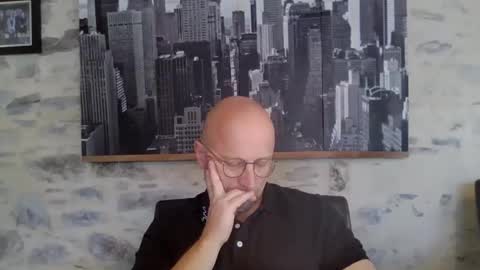 Espigle online show from April 28, 2026, 6:40 am