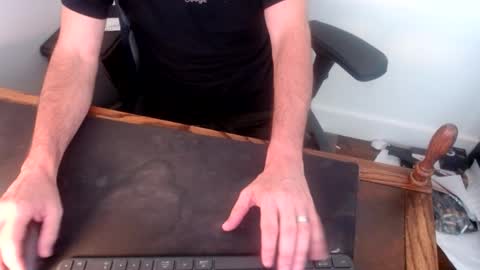 Snapshot of lreed090 chatting on September 15, 2025, 8:31 pm lreed090 online show from September 15, 2025, 8:31 pm