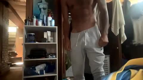 Lightskin boy online show from September 21, 2025, 7:59 pm