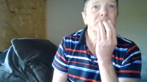 Snapshot of lu485947452685193669 chatting on May 17, 2026, 1:51 pm lu485947452685193669 online show from May 17, 2026, 1:51 pm