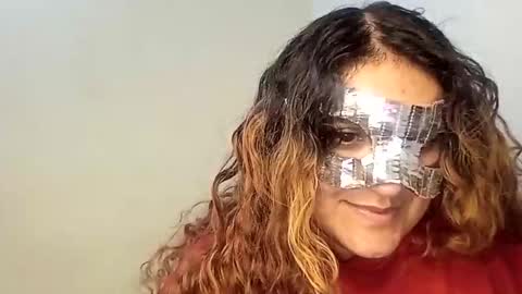 Snapshot of luana363 chatting on October 29, 2025, 3:42 am luana363 online show from October 29, 2025, 3:42 am