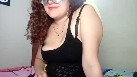 luanapowerful online show from January 29, 2025, 12:54 am