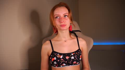 Snapshot of lubafox chatting on January 12, 2025, 7:31 pm Luba online show from January 12, 2025, 7:31 pm