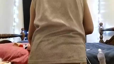 Snapshot of lube_squirter chatting on February 24, 2025, 12:41 am lube_squirter online show from February 24, 2025, 12:41 am