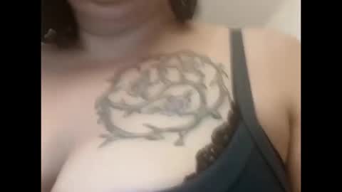 Snapshot of luca_brasi420 chatting on October 14, 2025, 1:17 am luca_brasi420 online show from October 14, 2025, 1:17 am