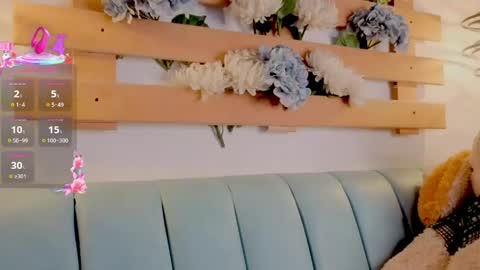 Luca  online show from April 28, 2026, 4:06 am