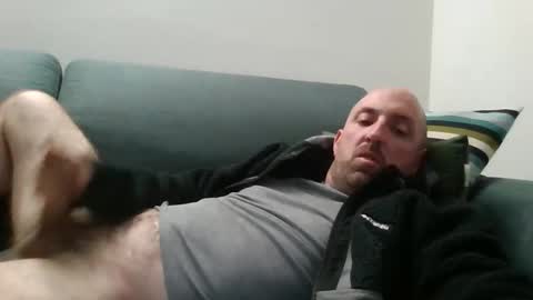 Snapshot of lucabeech88 chatting on November 21, 2025, 7:34 pm Luca online show from November 21, 2025, 7:34 pm