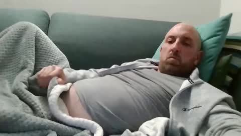 Snapshot of lucabeech88 chatting on December 20, 2025, 9:11 pm Luca online show from December 20, 2025, 9:11 pm