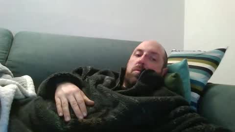 Snapshot of lucabeech88 chatting on January 5, 2026, 6:33 pm Luca online show from January 5, 2026, 6:33 pm