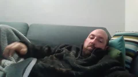 Snapshot of lucabeech88 chatting on January 6, 2026, 8:51 am Luca online show from January 6, 2026, 8:51 am