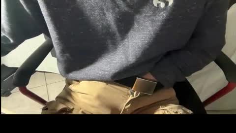 luca online show from November 30, 2025, 7:40 pm