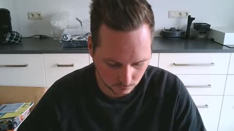 Lucas online show from September 18, 2025, 1:13 pm