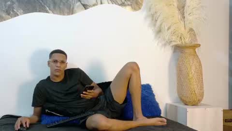 lucas837481 online show from July 6, 2026, 11:18 am