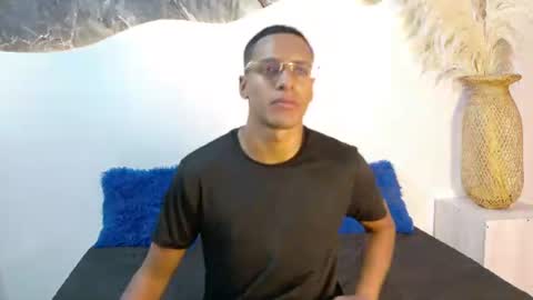 lucas837481 online show from July 6, 2026, 3:03 pm