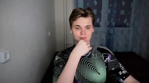 Snapshot of lucas_dany chatting on December 9, 2024, 12:19 pm Lucas Gill online show from December 9, 2024, 12:19 pm