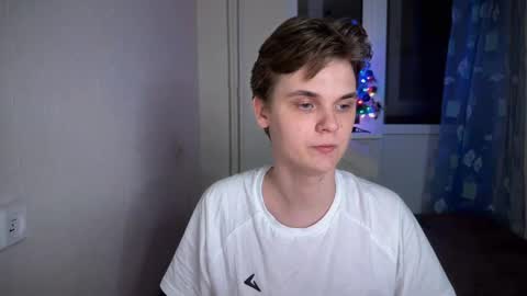 Snapshot of lucas_dany chatting on December 17, 2024, 8:21 pm Lucas Gill online show from December 17, 2024, 8:21 pm