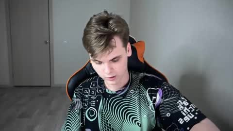 Snapshot of lucas_dany chatting on December 26, 2024, 4:58 pm Lucas Gill online show from December 26, 2024, 4:58 pm