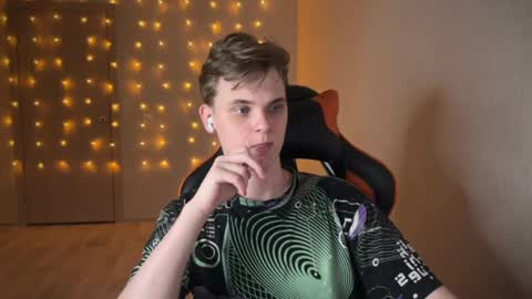 Snapshot of lucas_dany chatting on January 8, 2025, 2:46 am Lucas Gill online show from January 8, 2025, 2:46 am