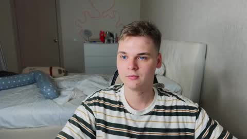 Snapshot of lucas_dany chatting on November 21, 2025, 3:38 am Lucas Gill online show from November 21, 2025, 3:38 am