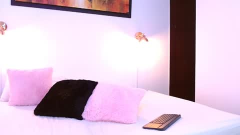 lucas_dream online show from May 1, 2026, 11:37 am