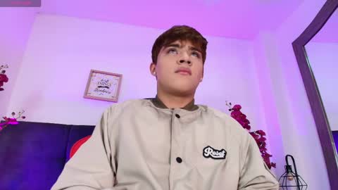 Lucas lovee online show from April 4, 2026, 1:08 pm