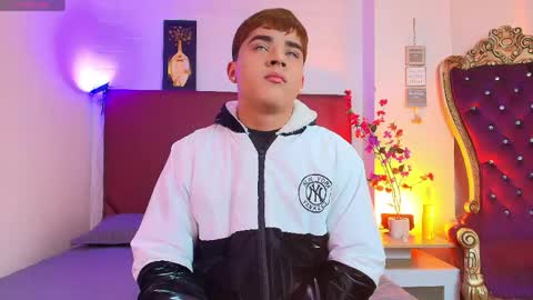 Lucas lovee online show from April 18, 2026, 1:04 pm