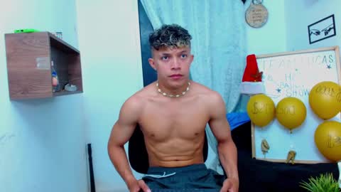 Lucas Luxx online show from December 22, 2025, 12:57 pm