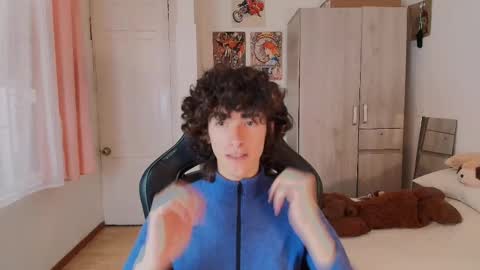 lucas_xo online show from March 16, 2026, 7:51 pm