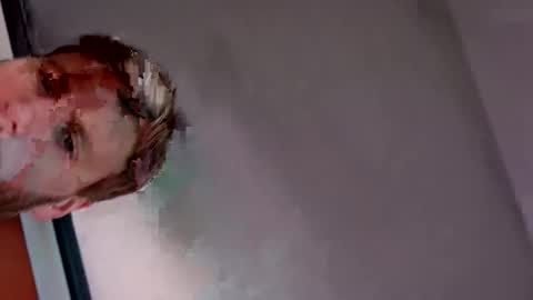 lucasb_87 online show from September 25, 2025, 11:03 am