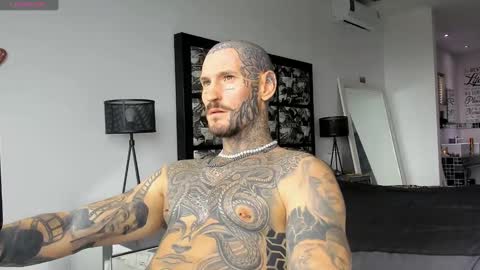 lucasexclusive online show from December 15, 2024, 5:13 am