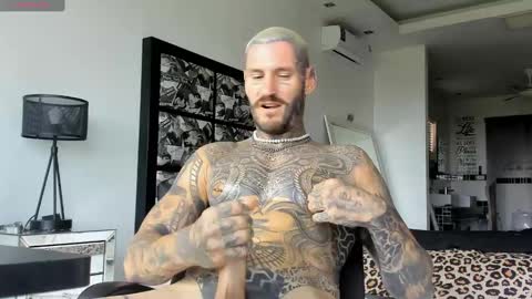 lucasexclusive online show from January 18, 2025, 5:31 am