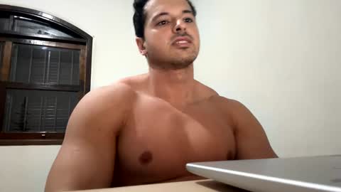 lucasfit24 online show from January 16, 2025, 11:15 am