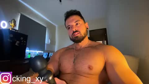 lucasfit24 online show from September 10, 2025, 2:17 pm