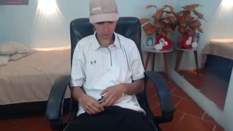 Snapshot of lucasssmith11 chatting on December 4, 2025, 11:41 am LucassSmith11 online show from December 4, 2025, 11:41 am