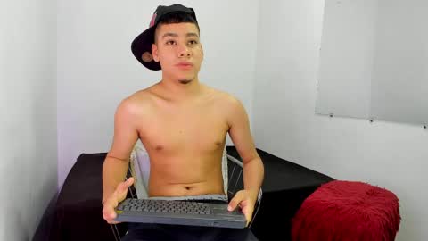 LUCAS TORREZ online show from April 16, 2026, 2:12 am