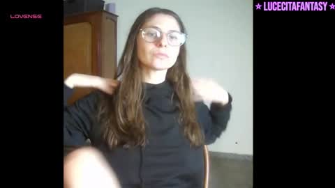 lucecitafantasy online show from April 20, 2026, 11:17 pm