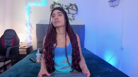 Snapshot of lucerop_ chatting on February 6, 2026, 3:33 am Lucero online show from February 6, 2026, 3:33 am