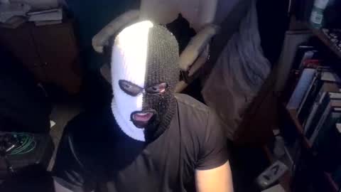 luchahor online show from September 23, 2025, 9:51 pm