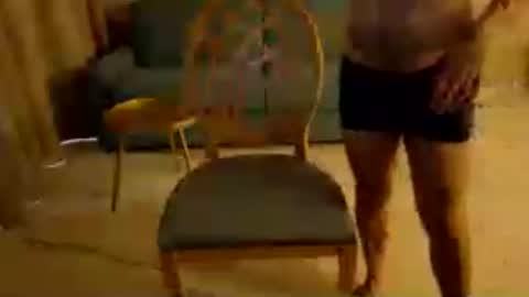 Snapshot of luchas91 chatting on July 4, 2026, 5:08 pm luchas91 online show from July 4, 2026, 5:08 pm