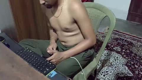 luci_ri online show from October 30, 2025, 2:46 am