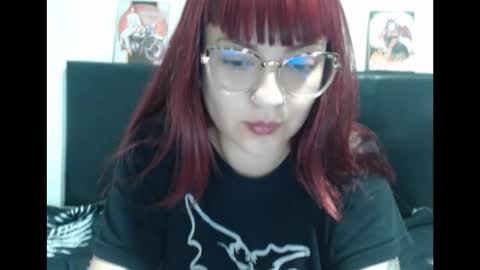 Snapshot of lucia_d_carton chatting on February 10, 2026, 4:38 am Lulu DCarton online show from February 10, 2026, 4:38 am