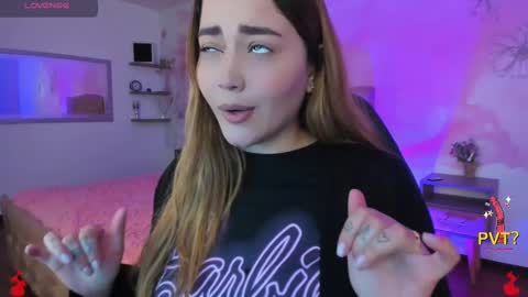 lucia star  online show from February 14, 2025, 2:39 am