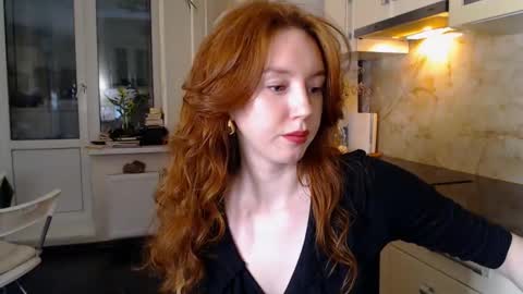 Lucia online show from February 5, 2025, 7:20 pm