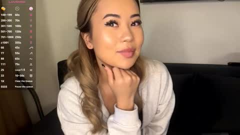 Kira online show from March 1, 2026, 12:51 pm