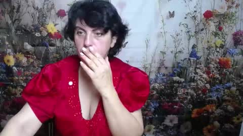 LuciaMi online show from October 13, 2025, 5:24 pm
