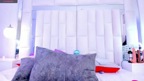 Lisseth  online show from February 24, 2025, 2:08 am