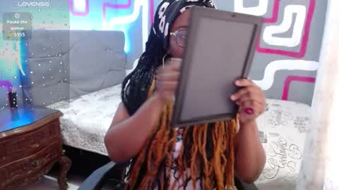 Snapshot of luciana_moraine chatting on November 23, 2025, 11:43 am Luciana online show from November 23, 2025, 11:43 am