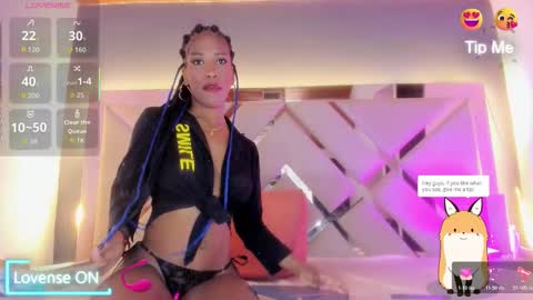 Snapshot of lucianaamorena chatting on November 10, 2025, 9:36 pm Luciana Morena online show from November 10, 2025, 9:36 pm