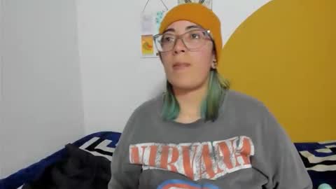 Dani 3 online show from November 18, 2025, 11:48 pm