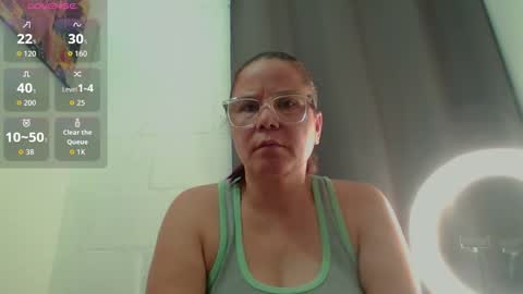 Snapshot of lucianamaster chatting on October 9, 2025, 10:24 am lucianamaster online show from October 9, 2025, 10:24 am